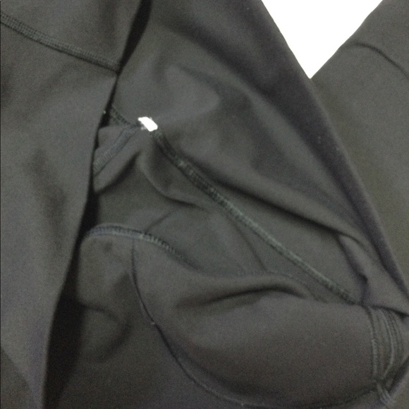 Lululemon Athletica Capri Leggings 10 - Picture 5 of 9